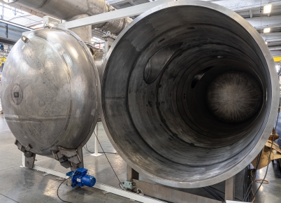 JSC “Vacuummash” Manufactured a Unique Vacuum System for Roscosmos